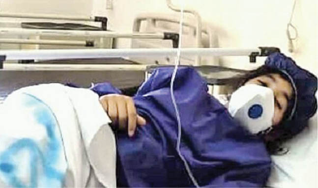 کوتاه از حادثه/حمله خونین سگ‌های ولگرد به دختر ۶ساله