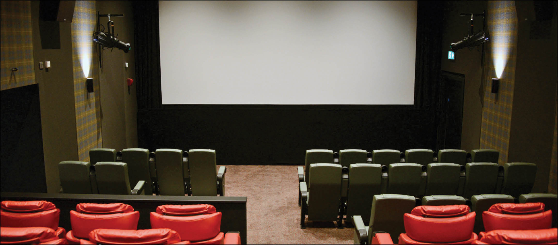 زنجیره سینماهای کشور تکمیل می‌شود