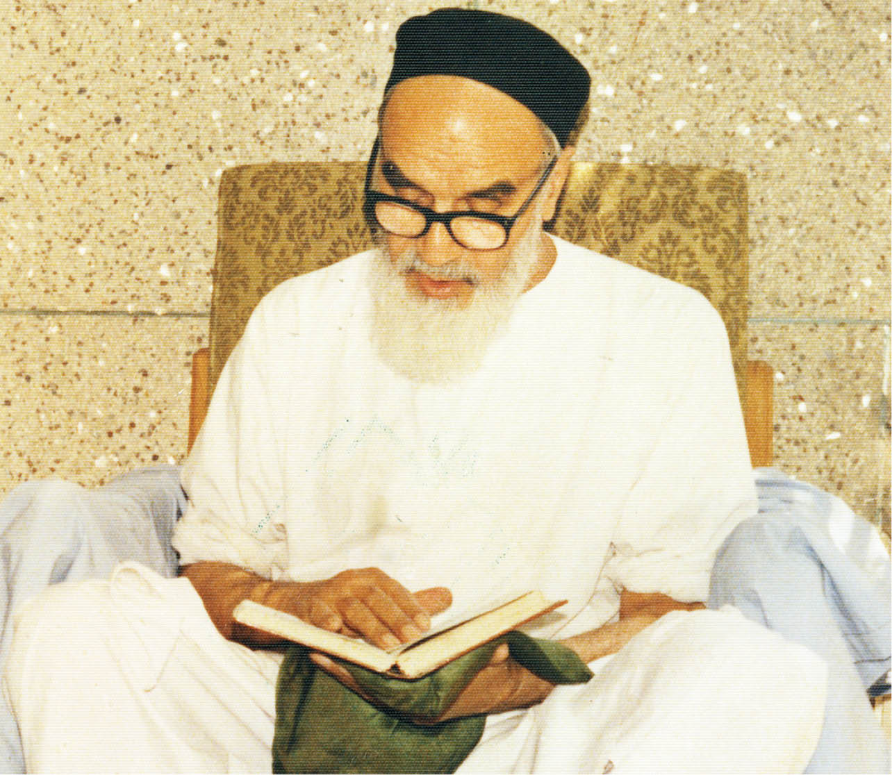 امام اعتماد‌به‌نفس علمی را در ما زنده کرد