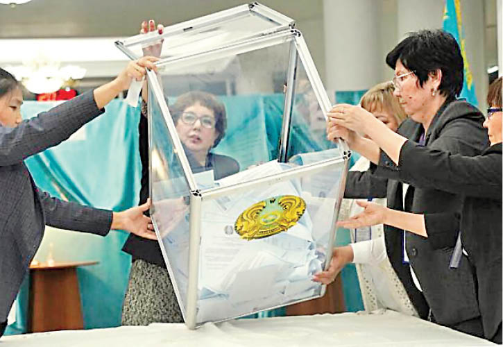 تغییر قانون اساسی در قزاقستان رأی آورد