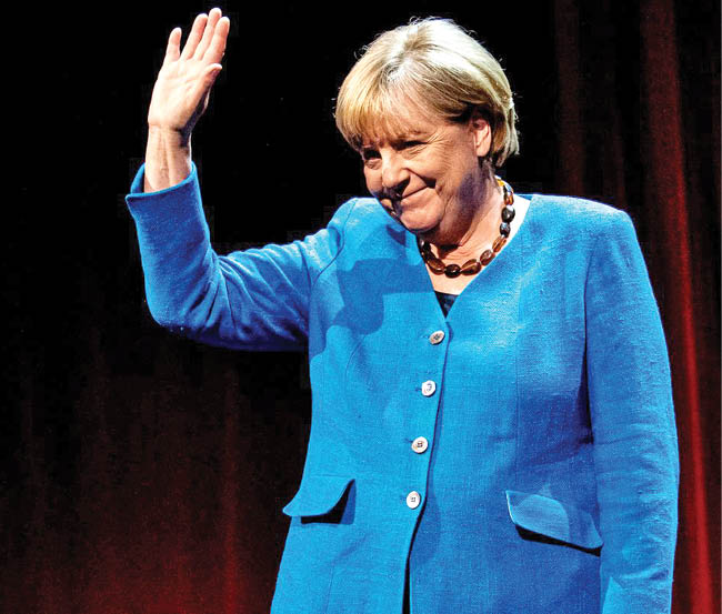 مرکل: چیزی برای عذرخواهی ندارم