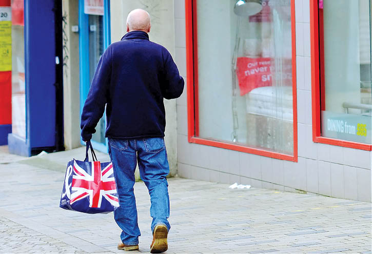 اقتصاد انگلیس آب رفت