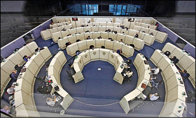 بازده 30درصدی 10صنعت در بورس