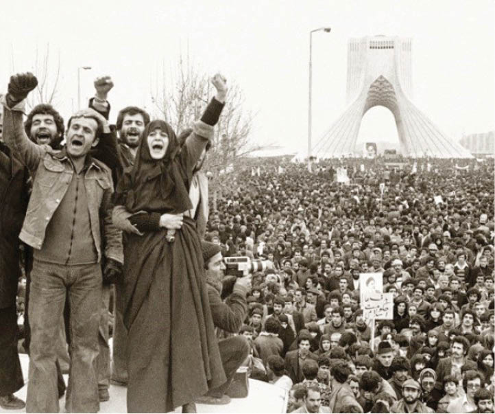 از پایداری انقلابی تا انقلاب پایدار