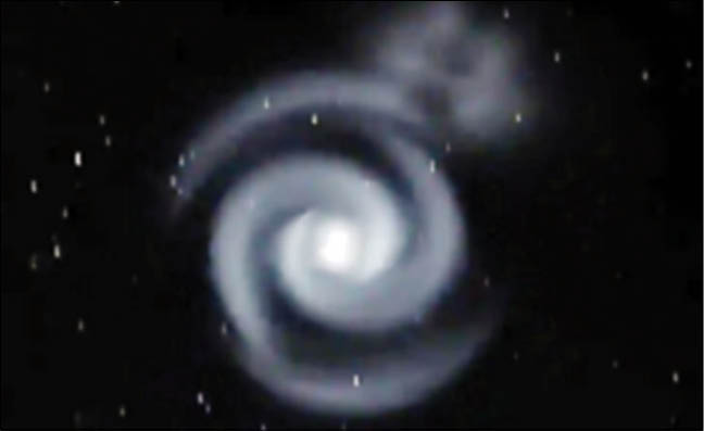 مشاهده شیء نورانی عجیب در آسمان نیوزیلند