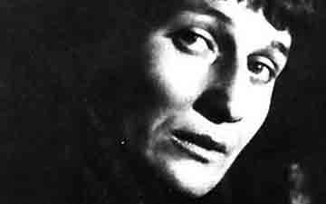 شاعر جنگ و انتظار