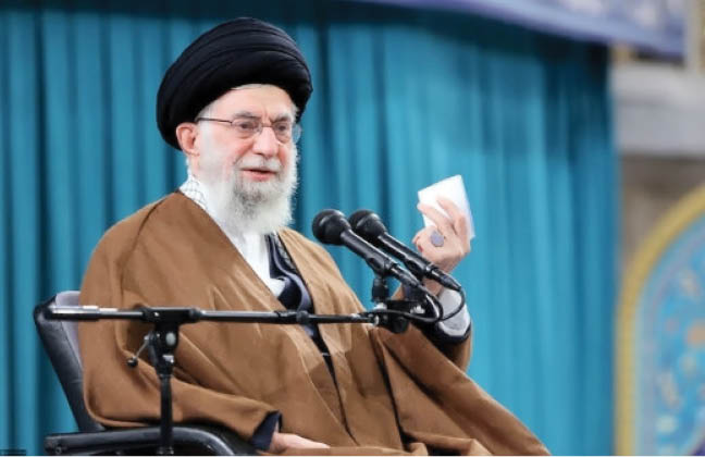 رهبر انقلاب: فناوری به مسیرهای غیرانسانی رفته است