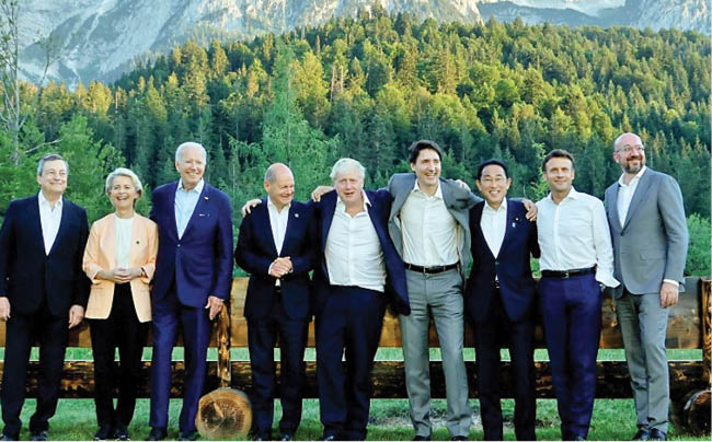 پاتک به «کمربند و راه» چین