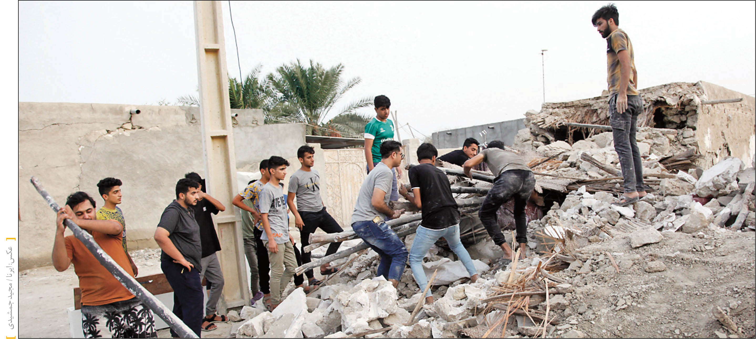 زلزله شدید هرمزگان خانه‌های زیادی را ویران کرد و 5قربانی گرفت