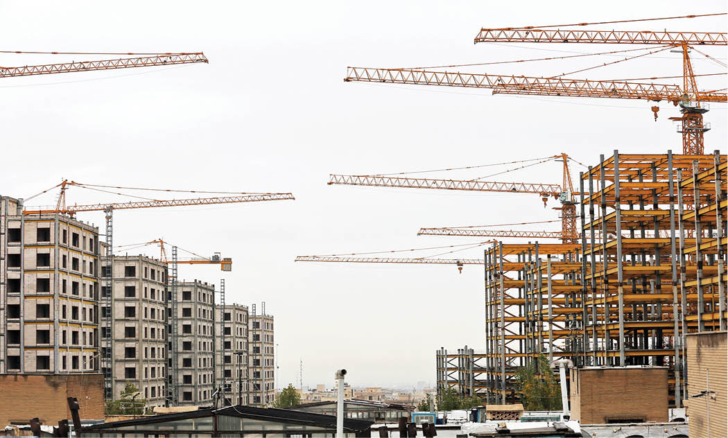 از طریق قرارگاه مسکن شهرداری انجام می‌شود