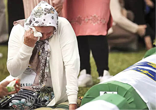 کشتار «سربرنیتسا»؛ عذرخواهی هلند از خانواده قربانیان