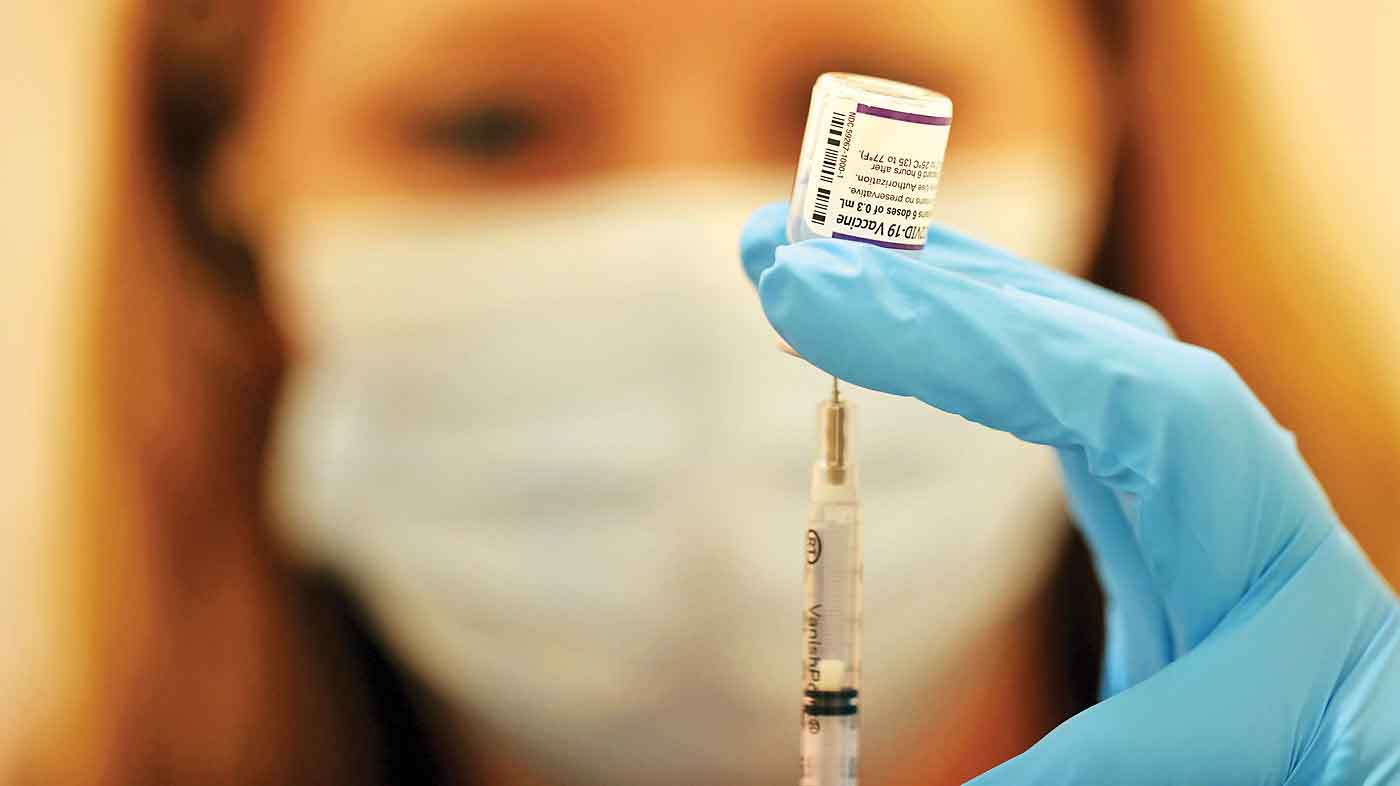 خفاش‌ها و آدم‌ها