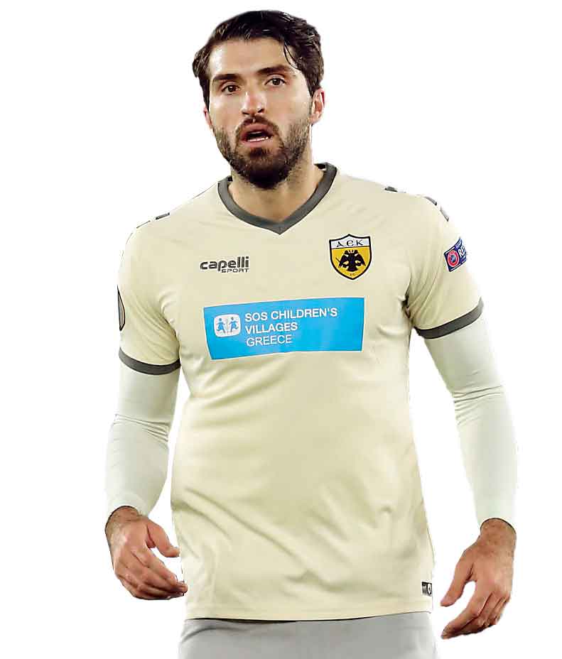 اول باشگاهی، بعد ملی