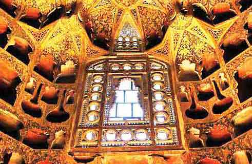 بیرق صفویه و اتحاد خاک ایران