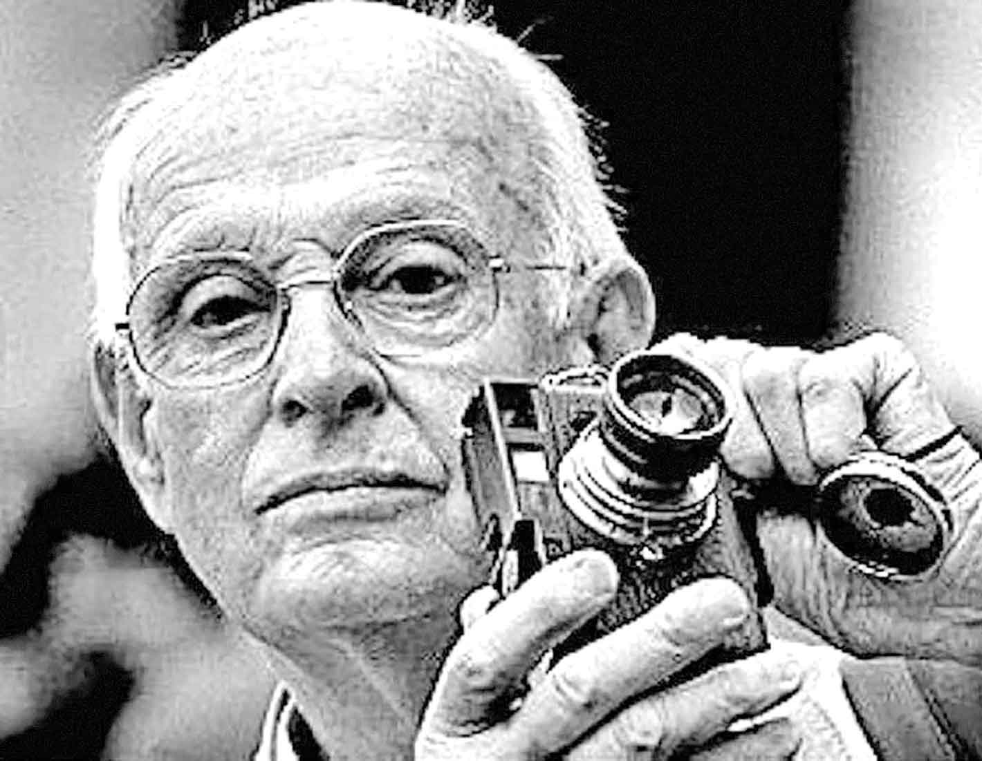 تقویم/ سالمرگ/ عکاس درد