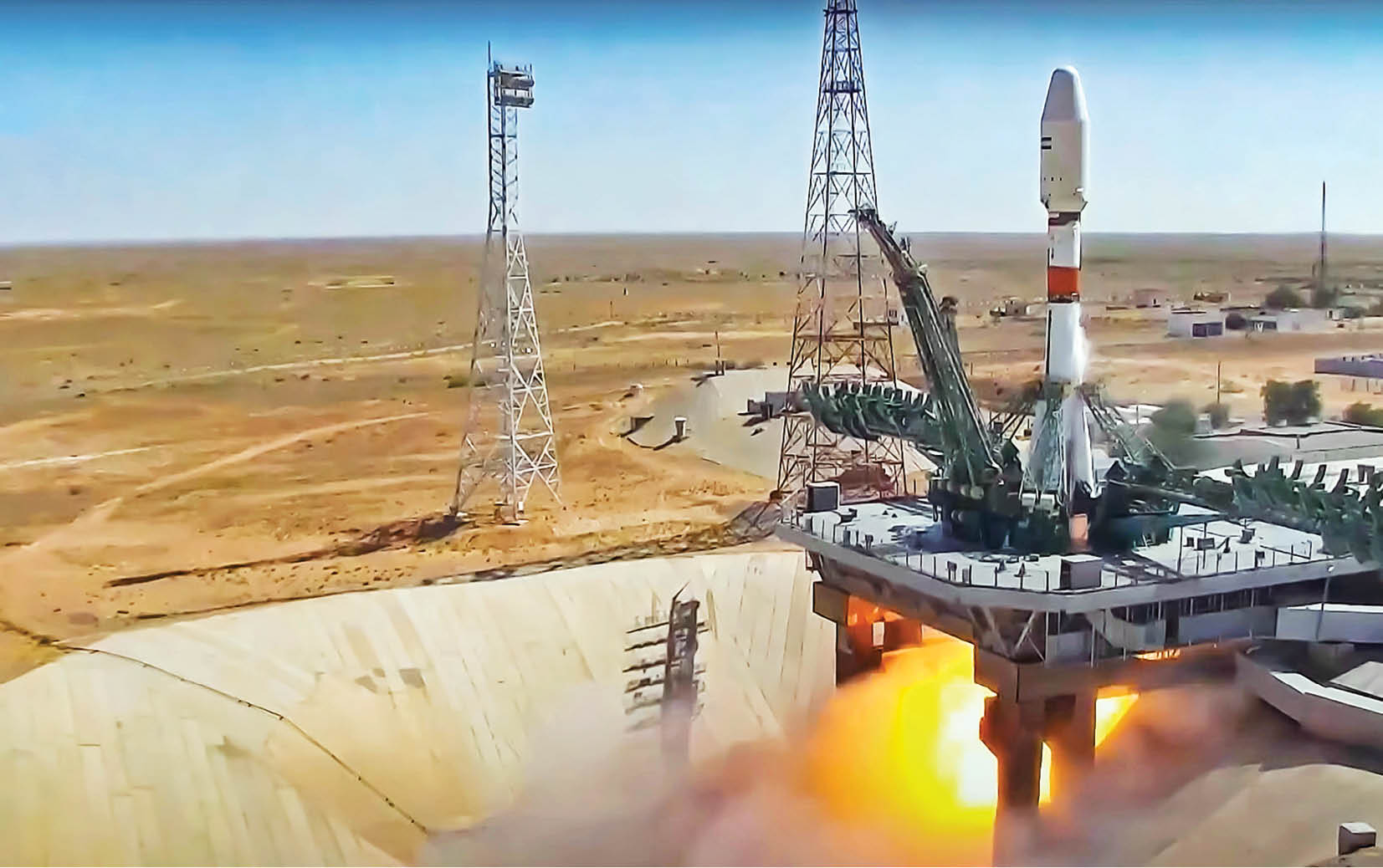 پیام موفقیت «خیام» از مدار زمین