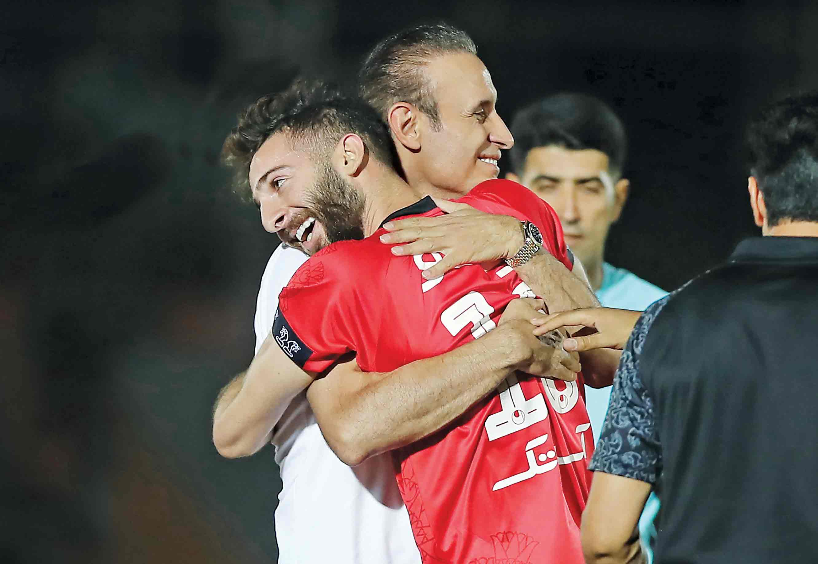 کمی هم معلم باش آقایحیی