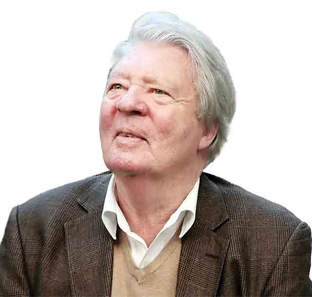 سامپه درگذشت