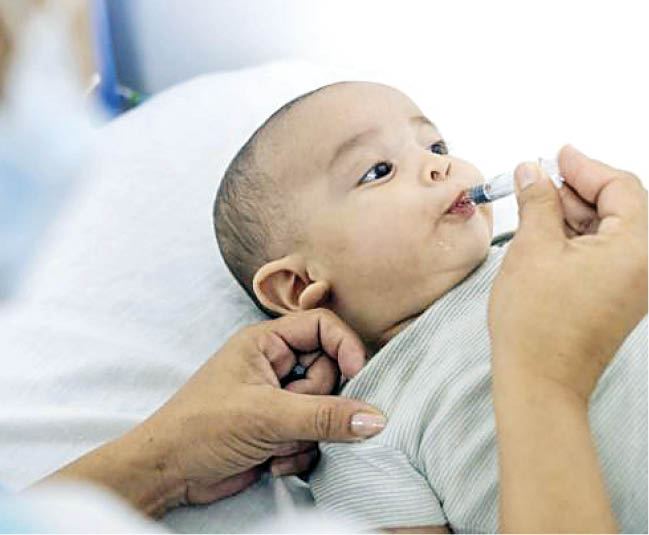 شیوع عجیب فلج اطفال