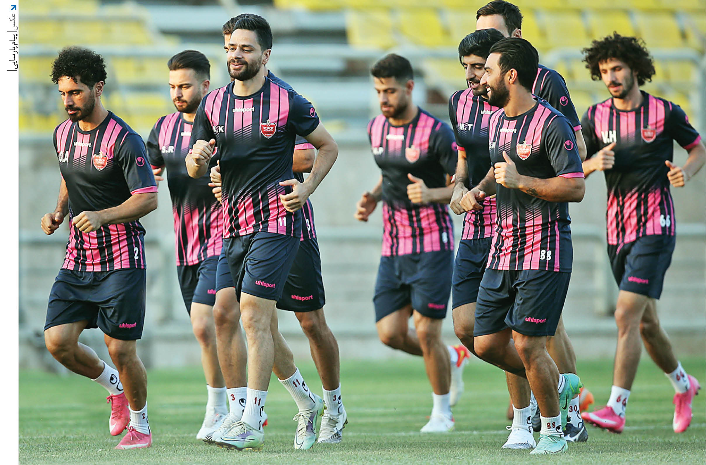 چه خبره اون وسط؟