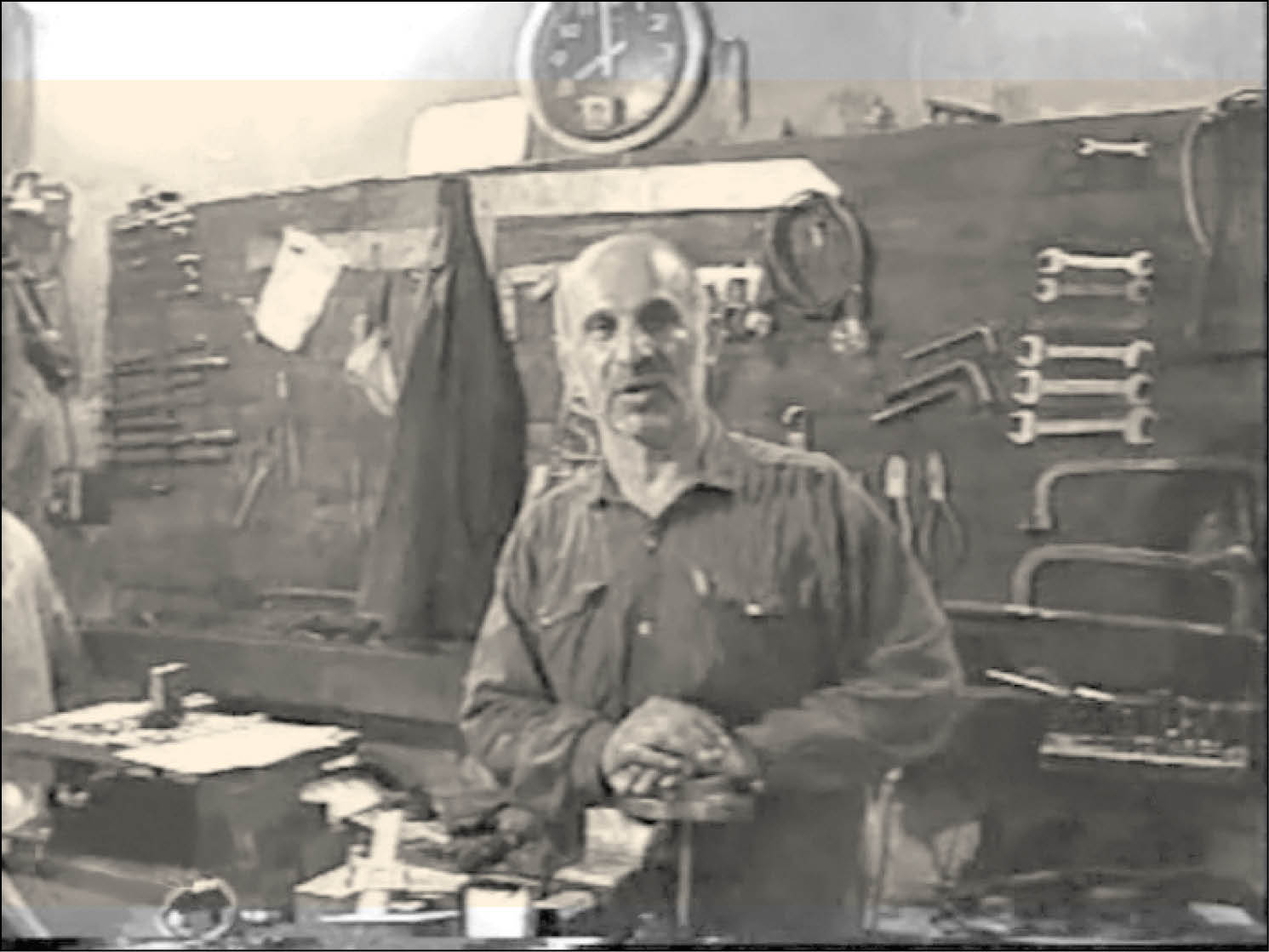 زخم خورده از جنگ تا مغز استخوان