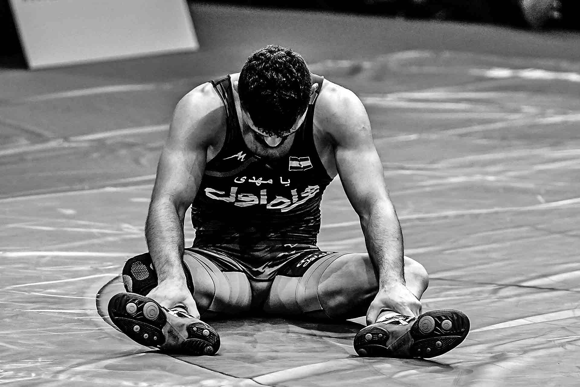 دور از انتظار