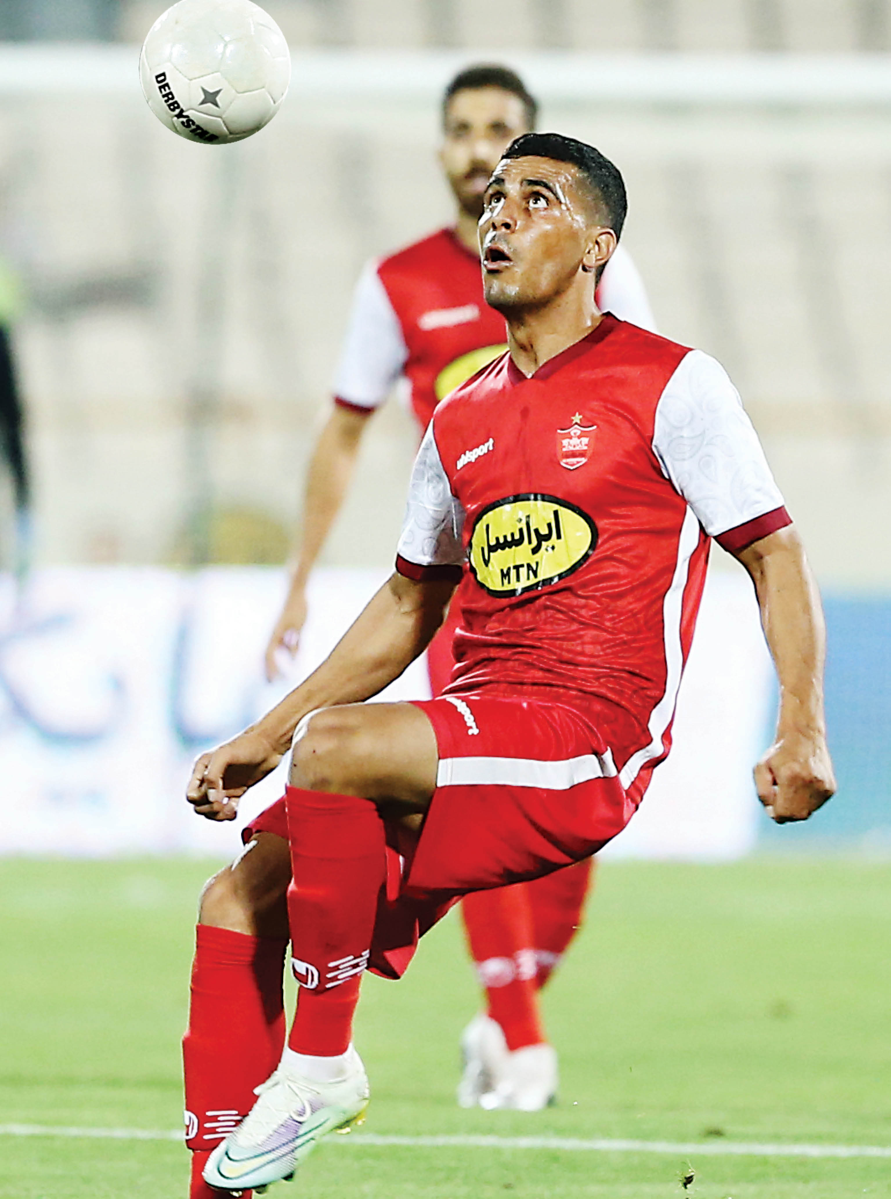 بدشانس نباشیم، قهرمانیم