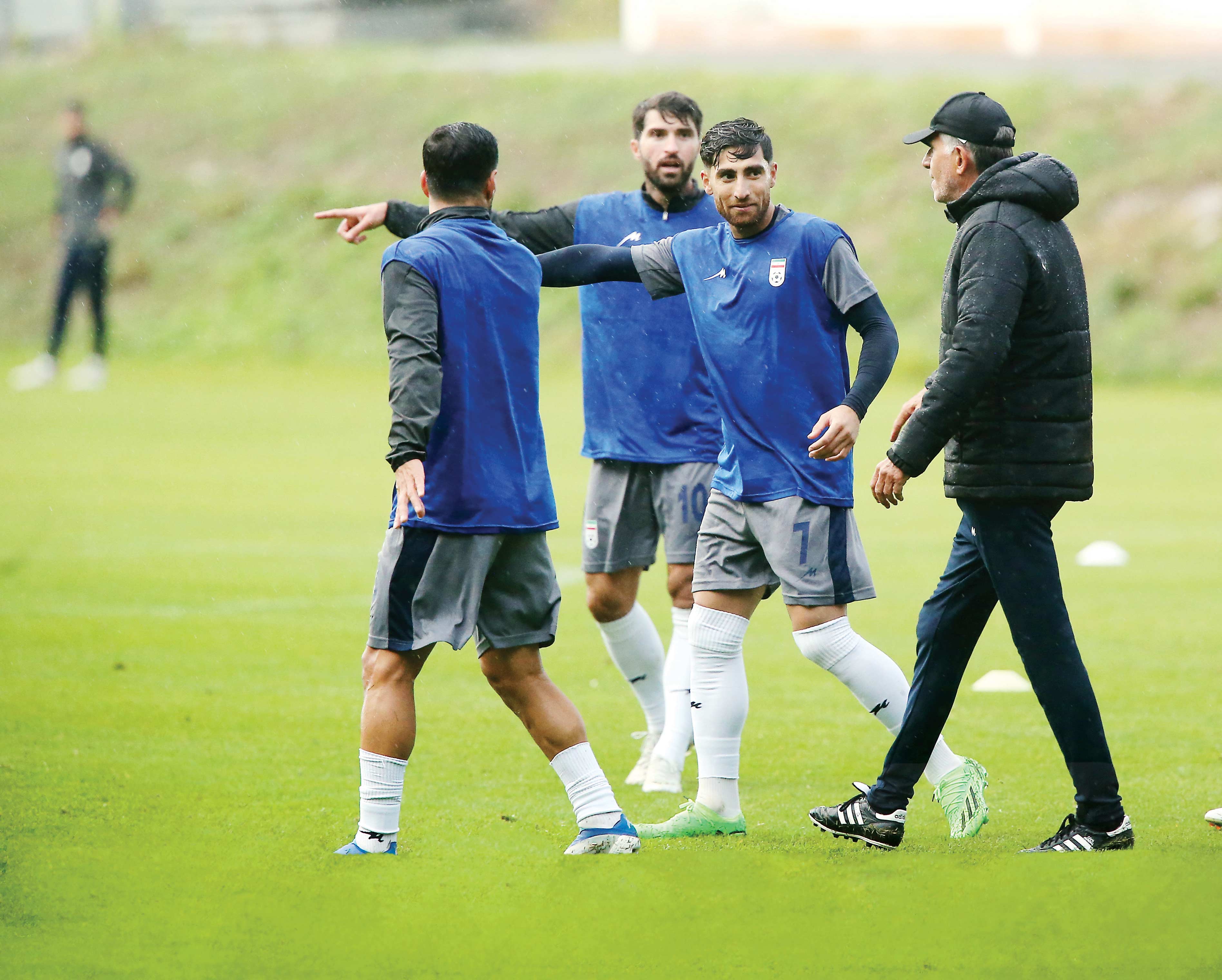 محک خوبی می‌خوریم