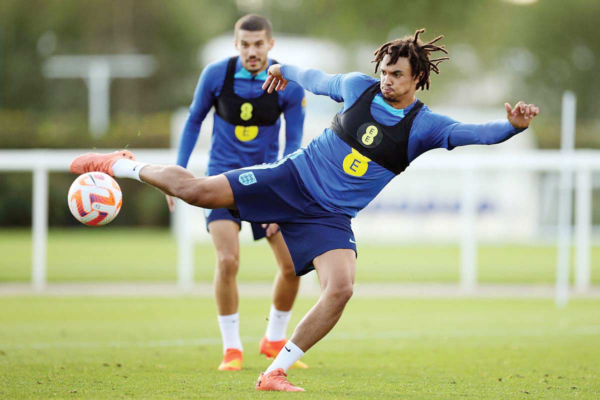 اختلاف در اردوی سه‌شیرها