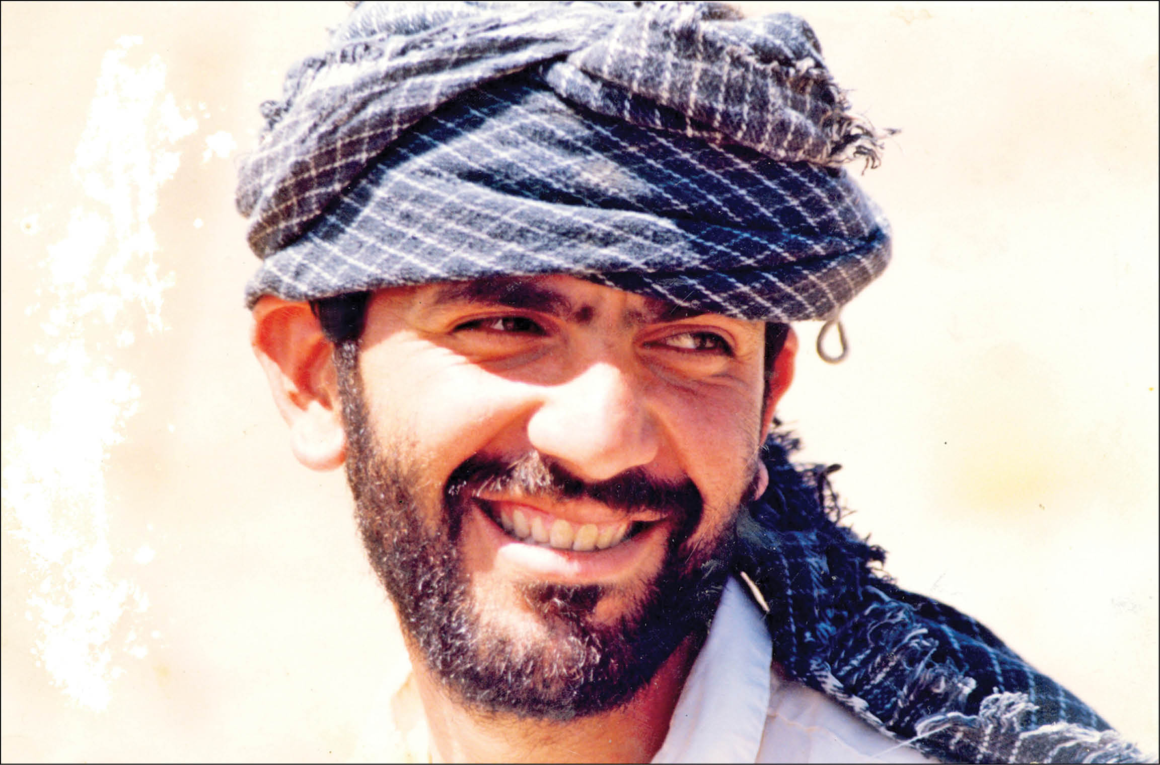 سردار شوخ‌طبع تفحص