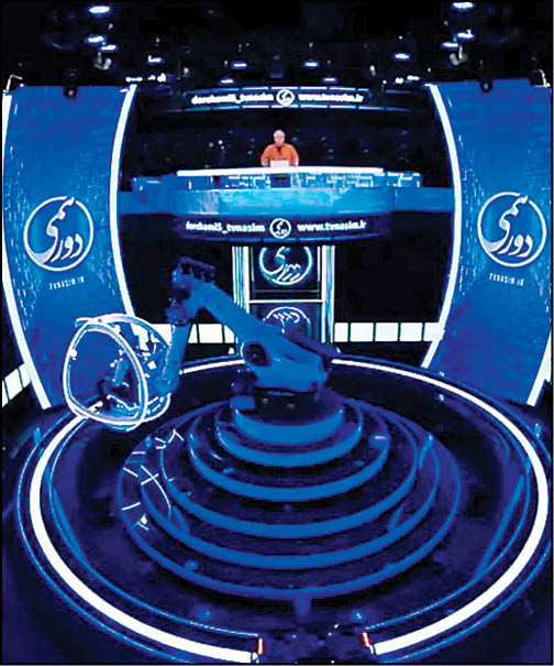 مجریان در مرکز توجه