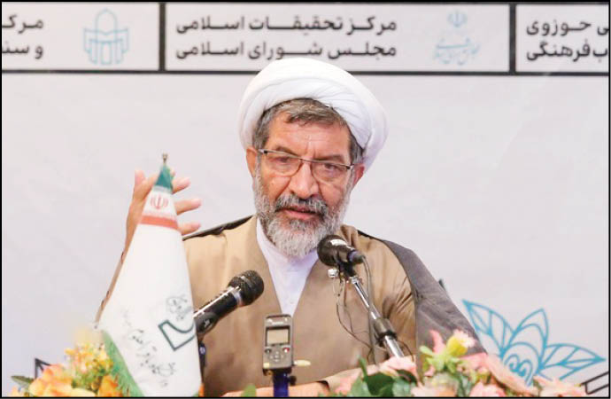 حجاب؛ فتوای فقهی و مدیریت اجتماعی آن