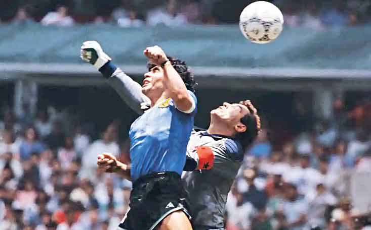 حراج میلیونی توپ مارادونا