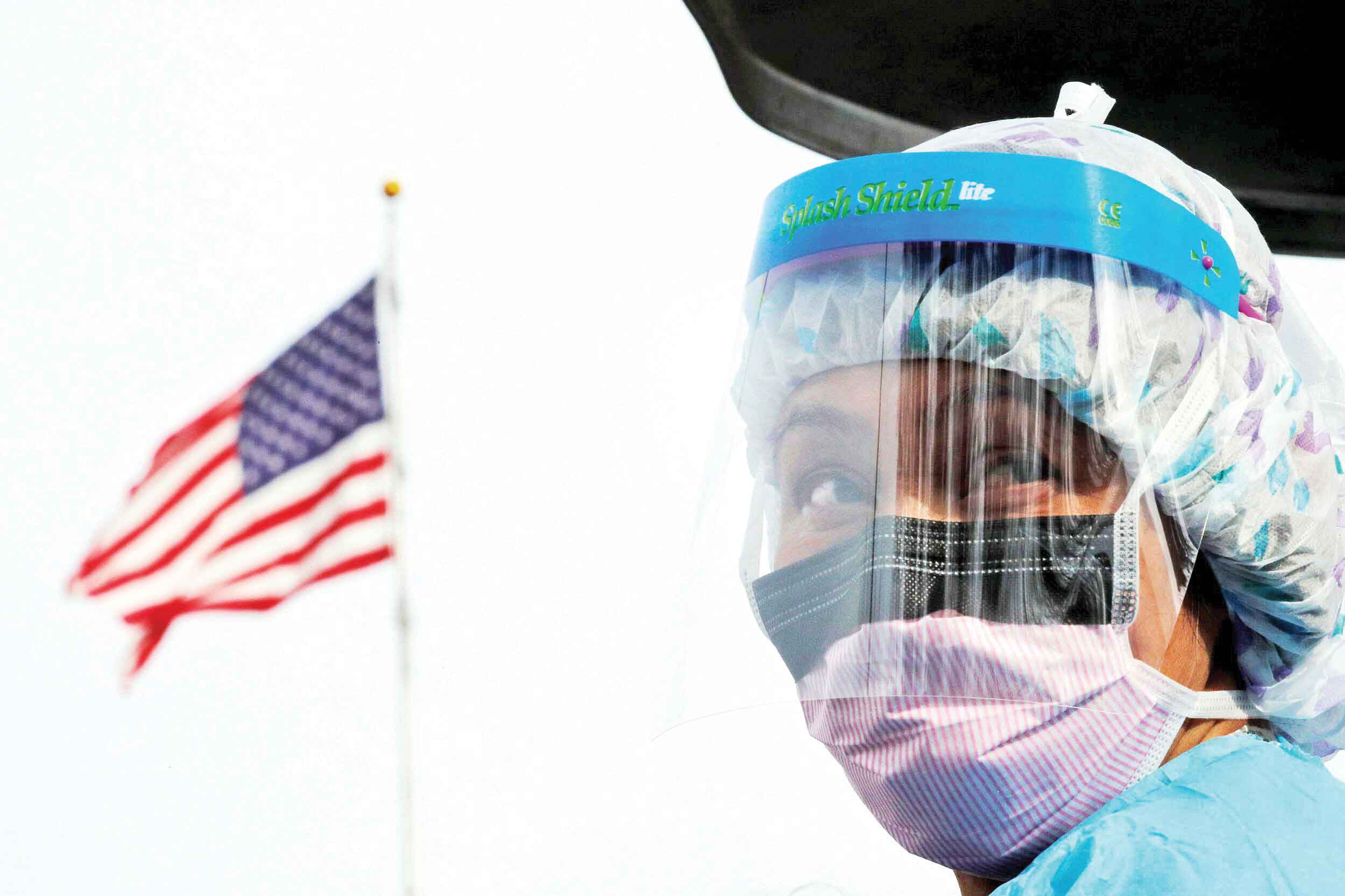 کرونا آمریکایی شد