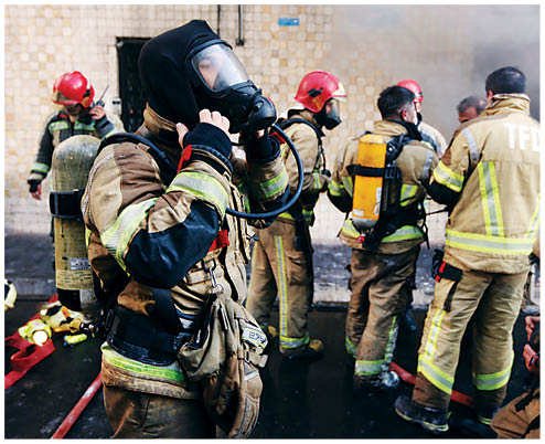 آتش در مجتمع جام‌جم