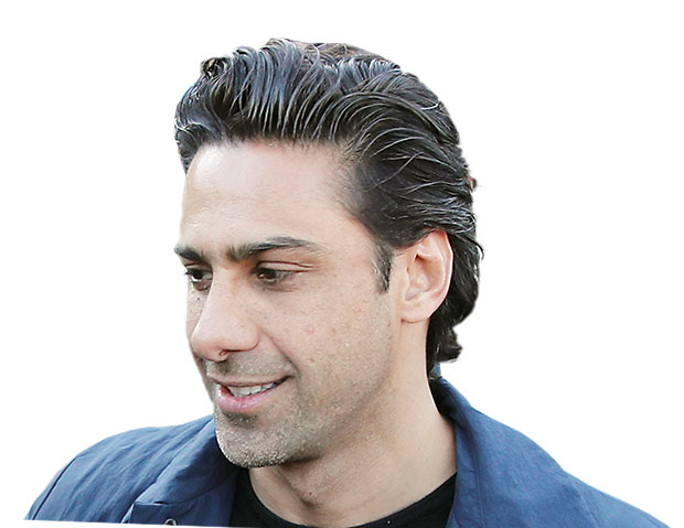 او «توریست» نیست!