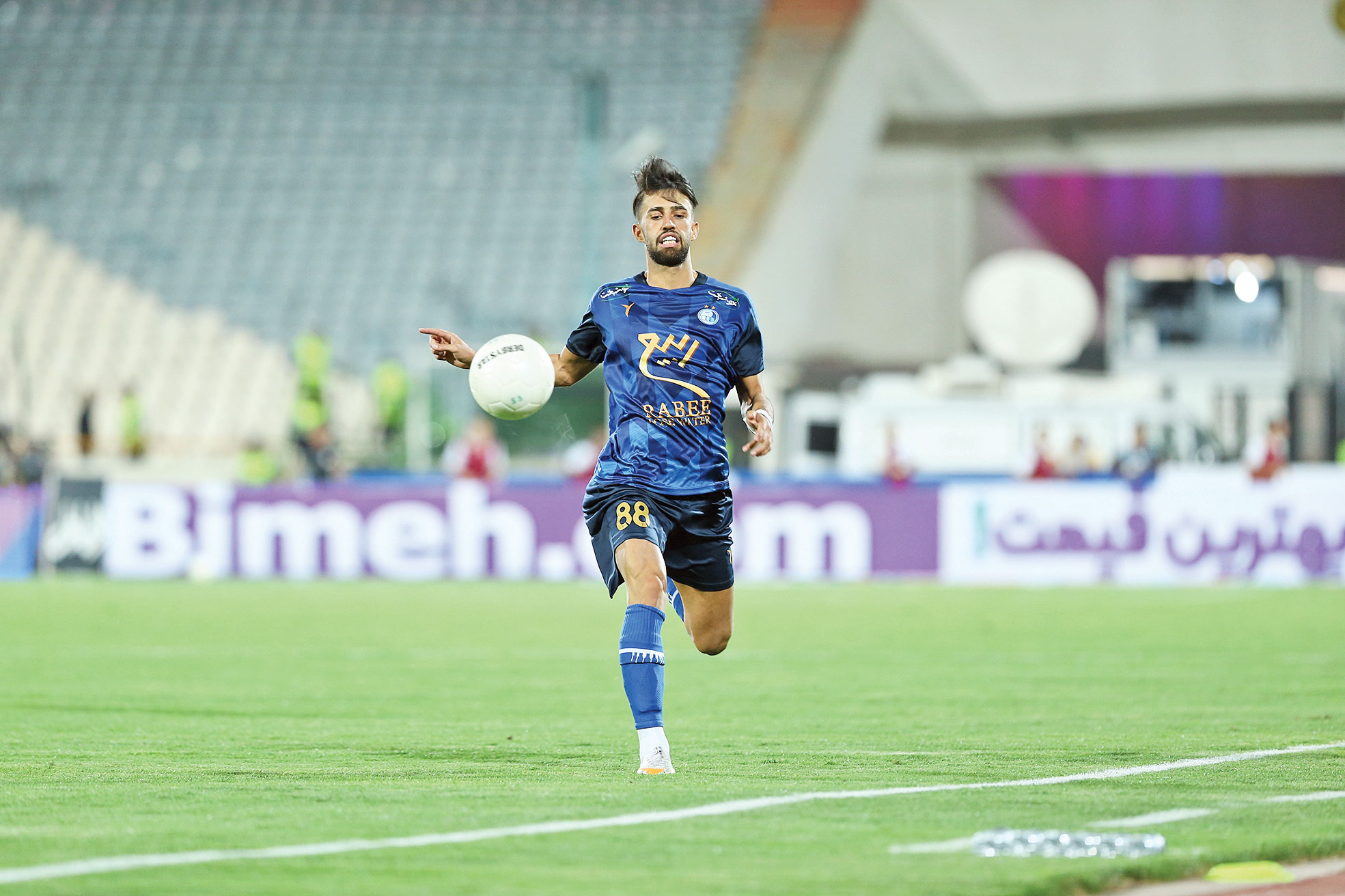 احساس غرور می‌کنم