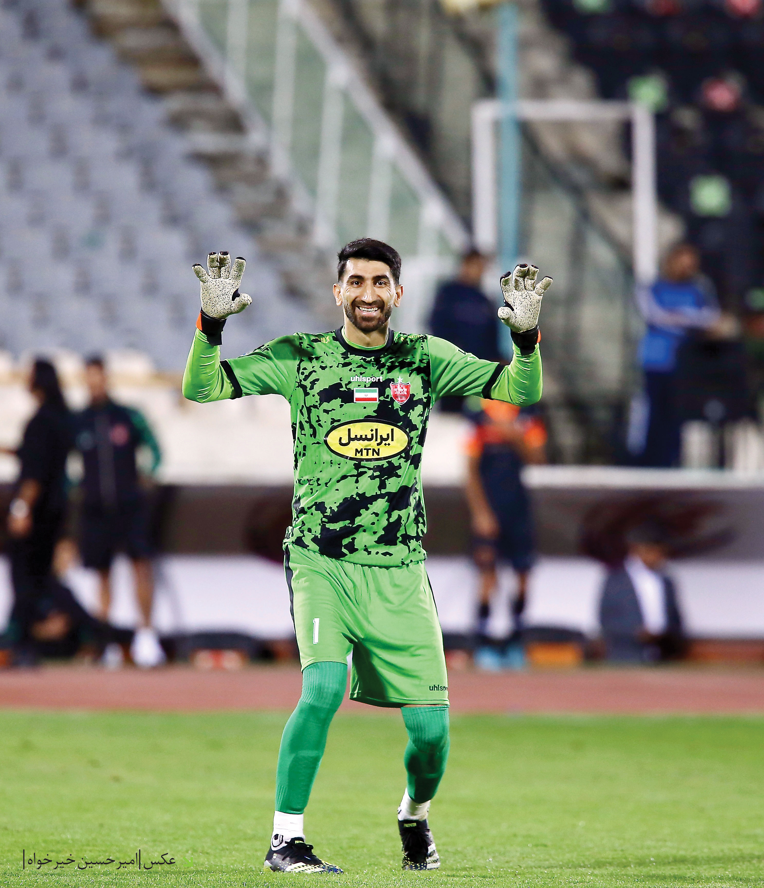 همه برای ما مسی و رونالدو