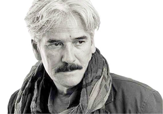 پخش فیلم‌تئاترهای رضا صابری