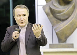 اکران بخارست از فردا