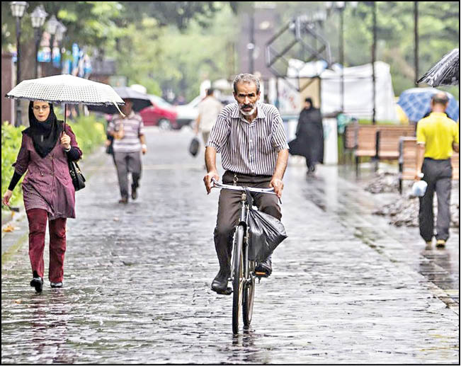 طلسم پاییز خشک می‌شکند
