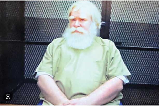 قاتل بدنام آمریکا که به تحمل 200سال زندان محکوم شده است، راز قتل دیگری را فاش کرد