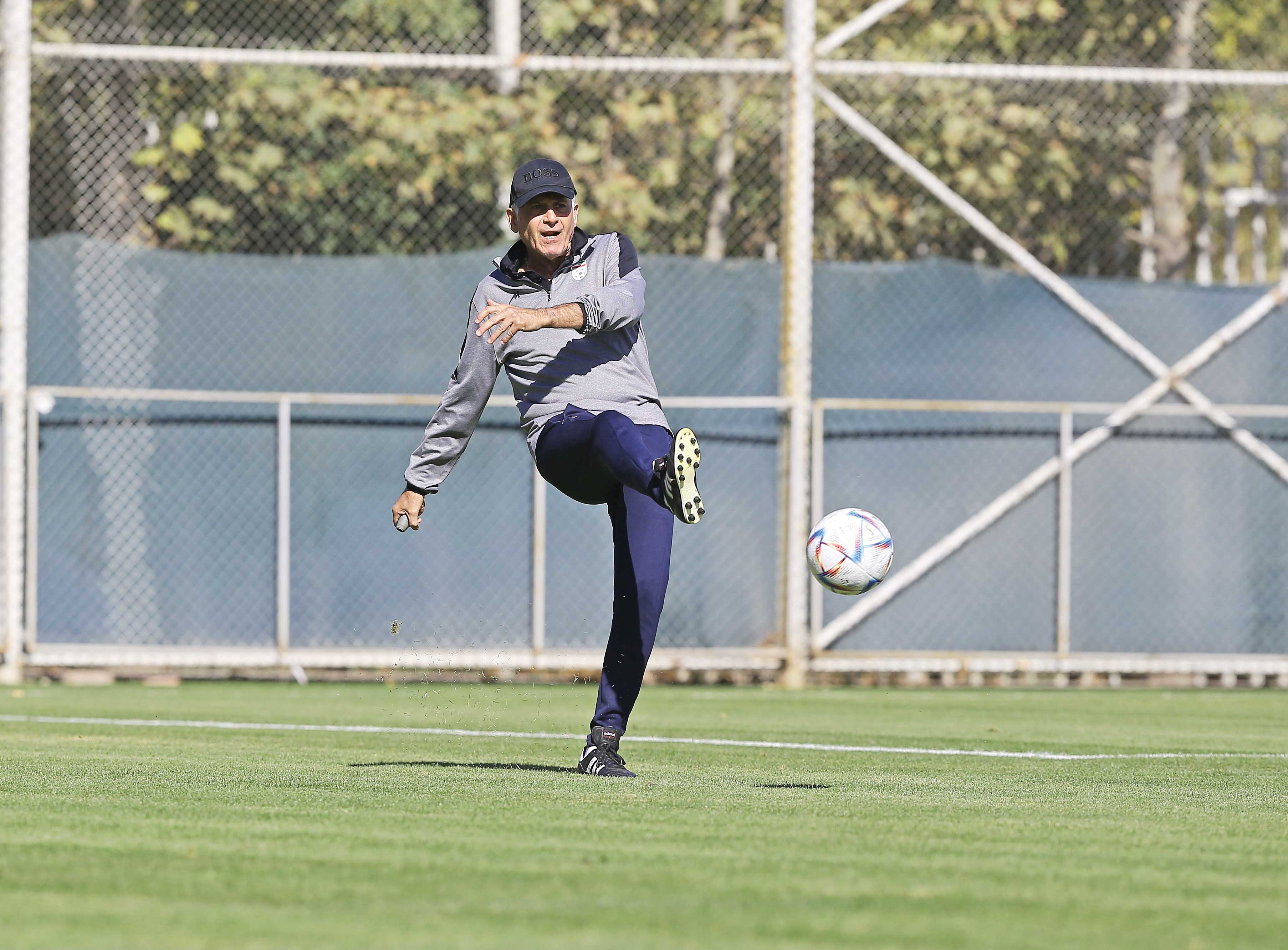 حواس‌تان باشد!