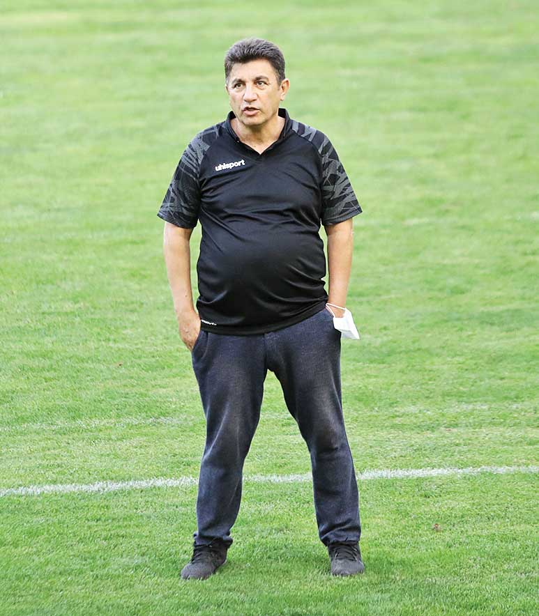 بیشتر از یک جام