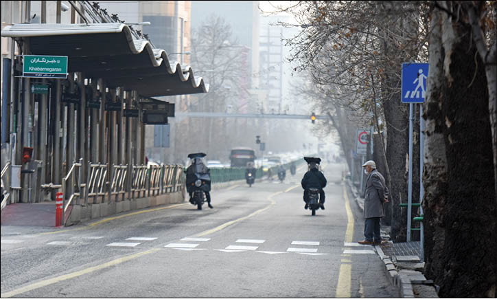 پرونده خاطیان آلودگی هوا روی میز محاکمه