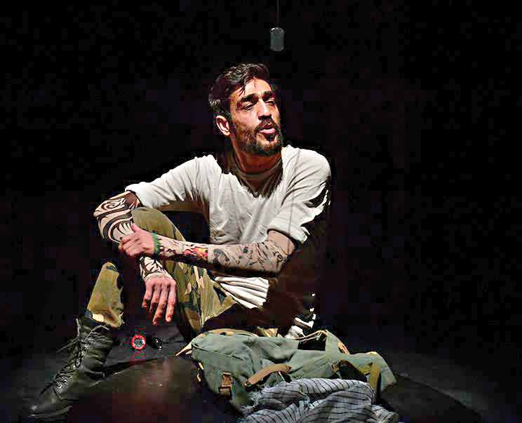 اجرای 2 نمایش با موضوع سردار سلیمانی درتئاترشهر