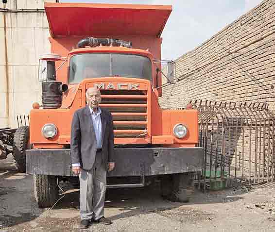 صاحب نشان کارآفرین برتر