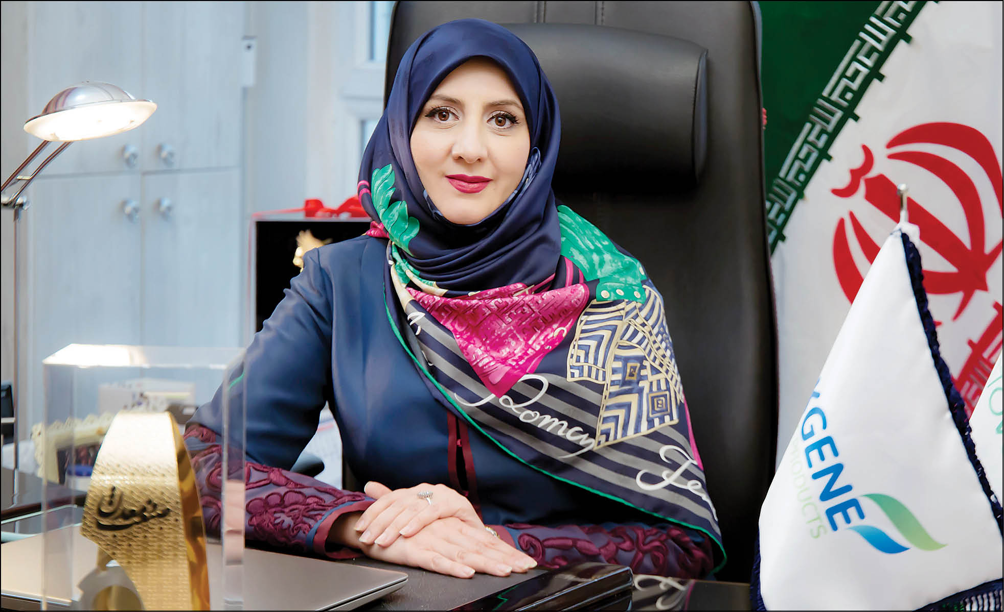 باید چند برابر مردان تلاش کنیم