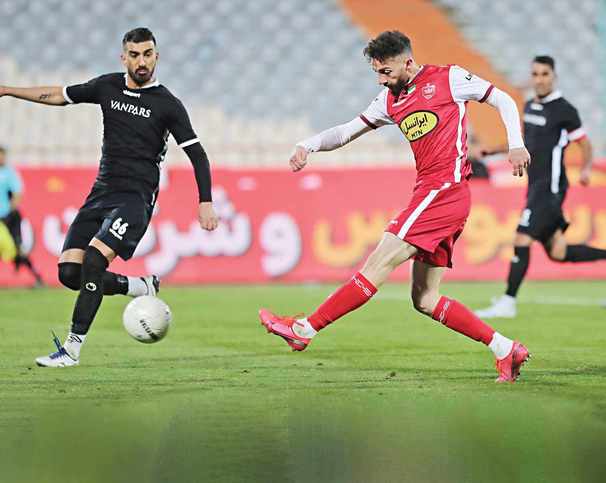 بازندگان یک برد