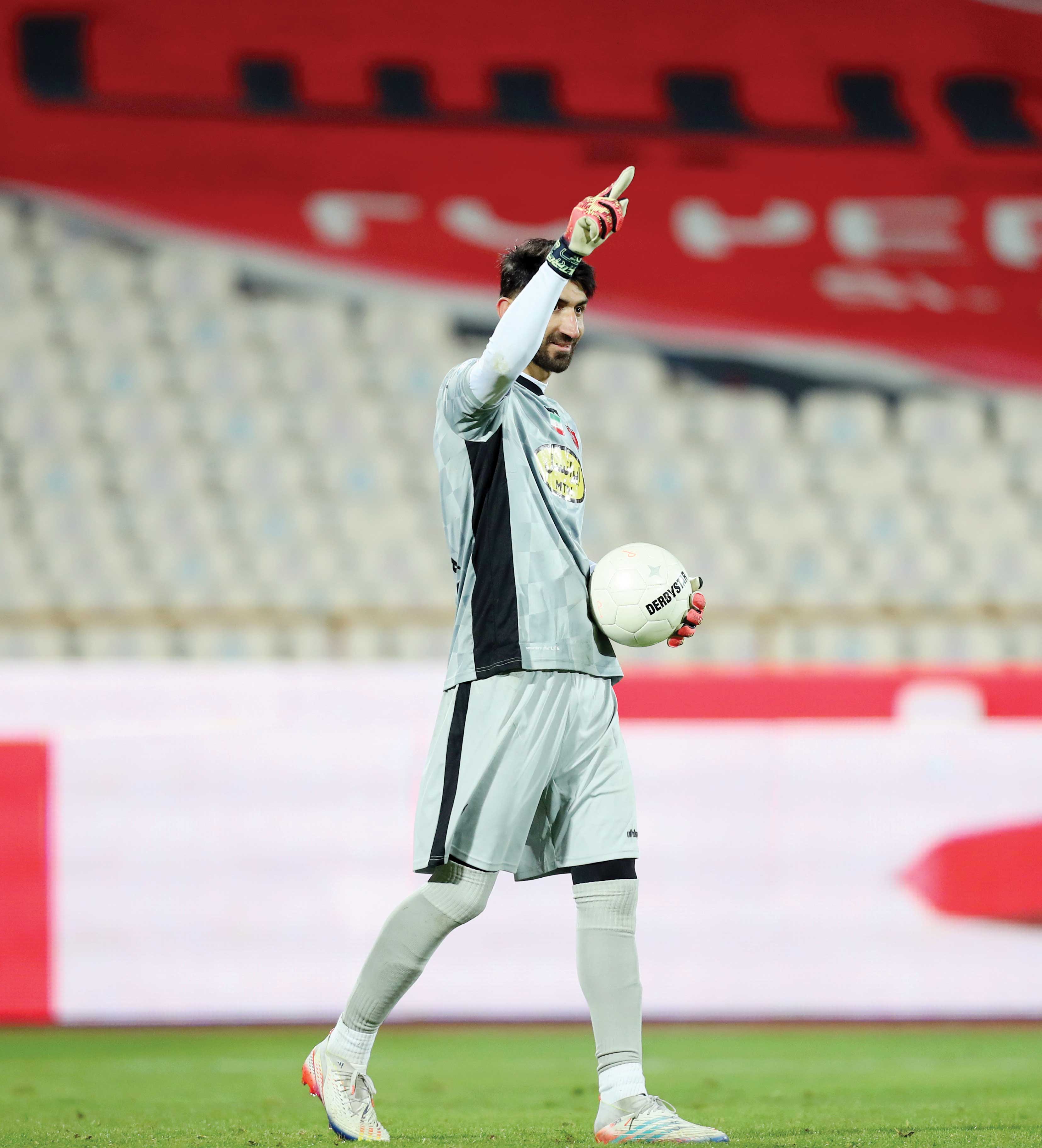 لیگ و حذفی را با هم می‌خواهیم